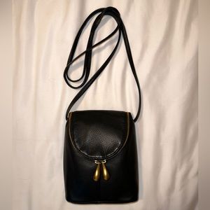 Hobo Fern black crossbody bag